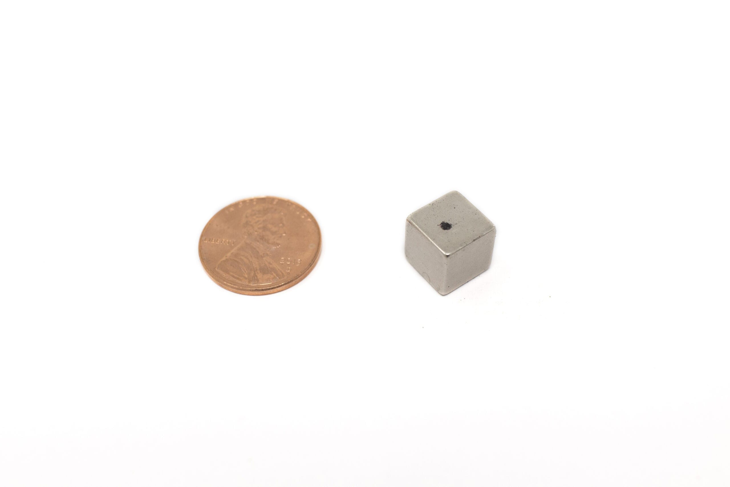 Neodymium N45SH Magnet 0.375" x 0.375" x 0.375"